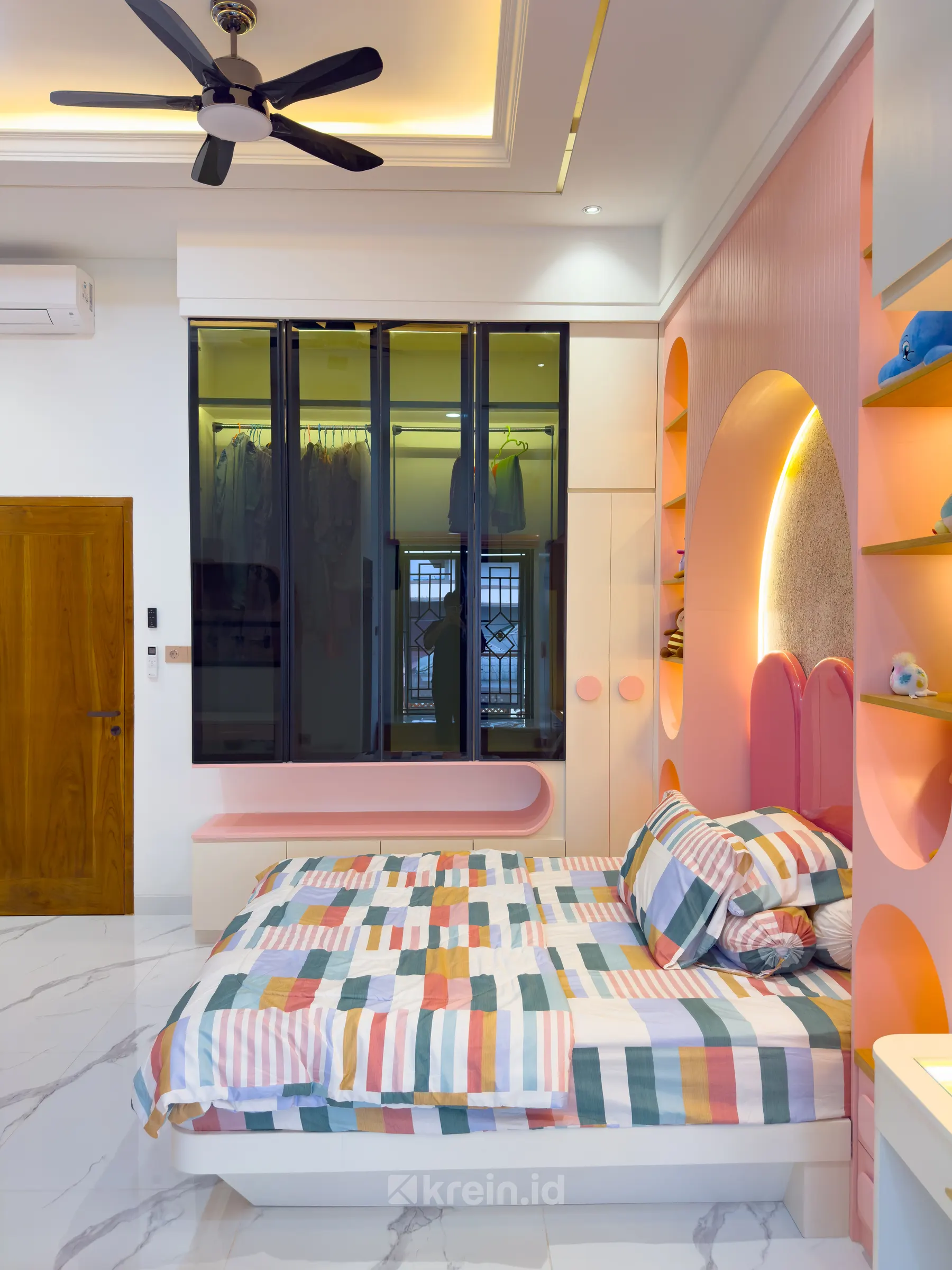Rumah Tinggal Mr. RI (Girl's Bedroom) — Rumah Tinggal Mr. RI (Girl's Bedroom) — interior oleh KREIN Pekanbaru