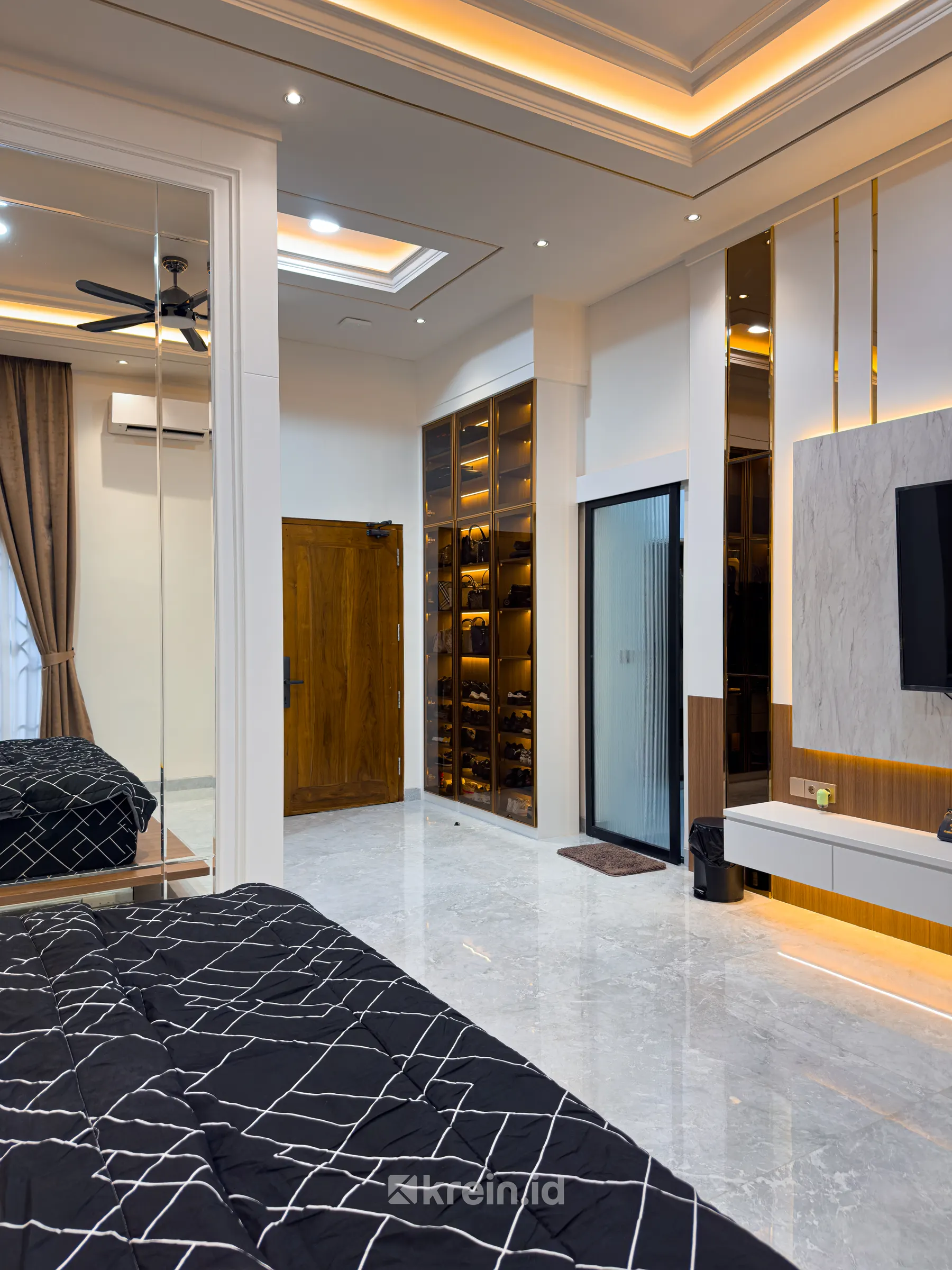 Rumah Tinggal Mr. RI (Master Bedroom) — Rumah Tinggal Mr. RI (Master Bedroom) — interior oleh KREIN Pekanbaru