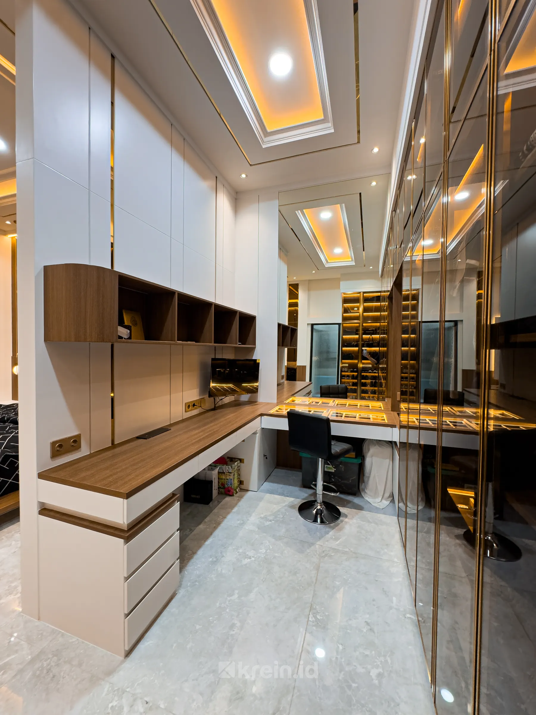 Rumah Tinggal Mr. RI (Master Bedroom) — Rumah Tinggal Mr. RI (Master Bedroom) — interior oleh KREIN Pekanbaru